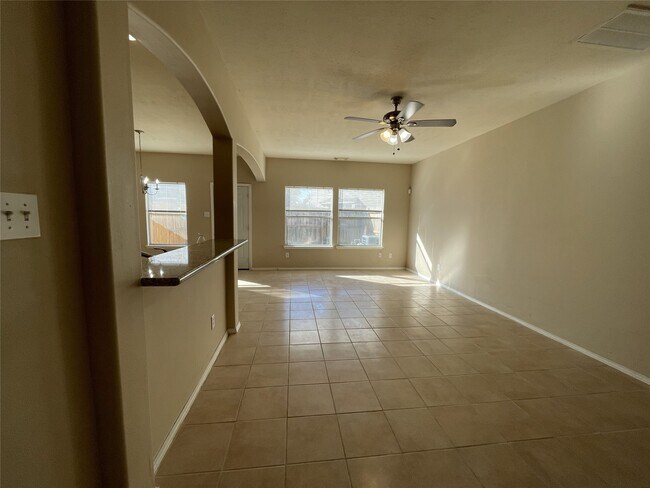 Foto del edificio - 6119 Yorktown Meadow Ln