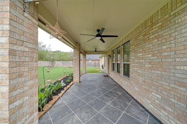 Foto del edificio - 14418 Chartley Falls Dr