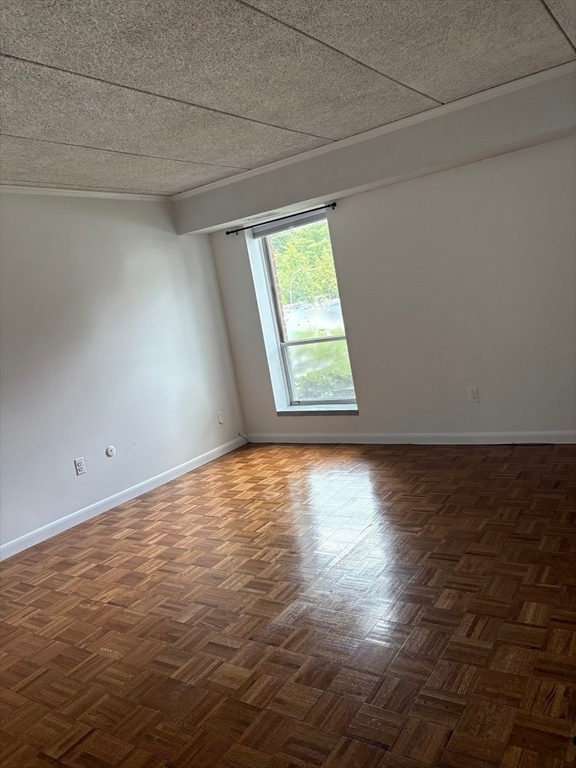 Building Photo - 57 Broadlawn Park
