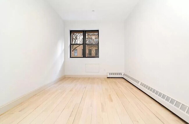 Building Photo - 447 West 47th Street