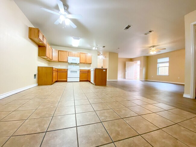 Foto del edificio - MNG 3110 109th Street