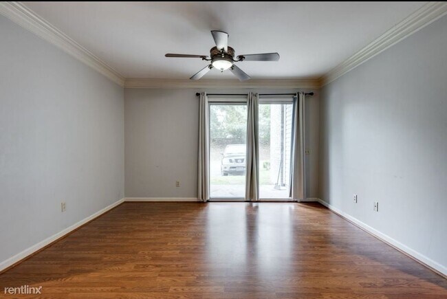 Foto del edificio - 2 br, 2 bath Condo - 470 South Main Street...