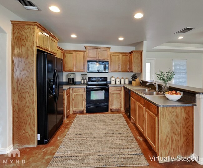 Building Photo - 112 Jolin Ln