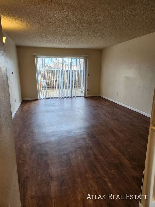 Foto del edificio - ONE MONTH FREE RENT IF MOVED IN BY 2/20! C...