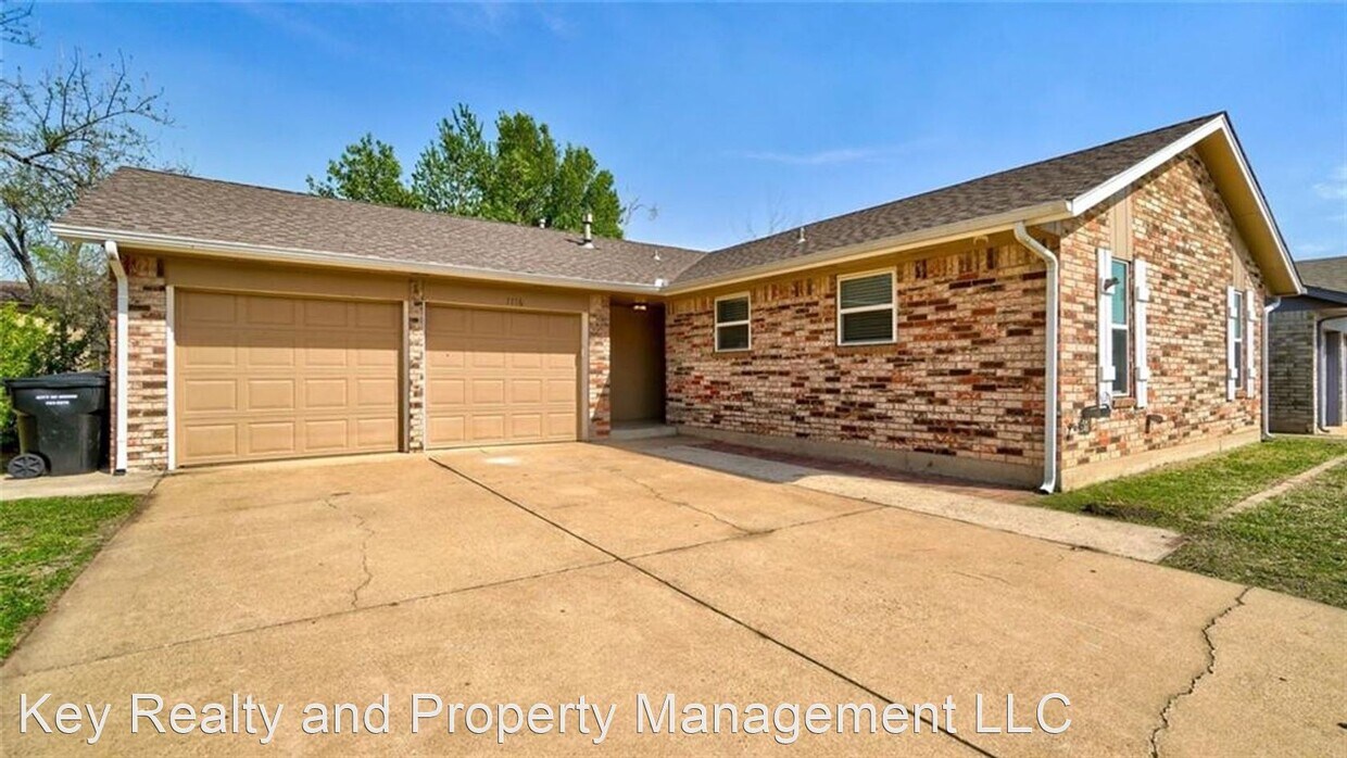 4 br, 2 bath House 1116 Saint Ave House Rental in Moore, OK