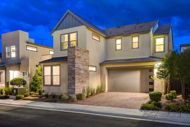 Building Photo - Luxury Fully Furnished Designer Home in Inspirada!