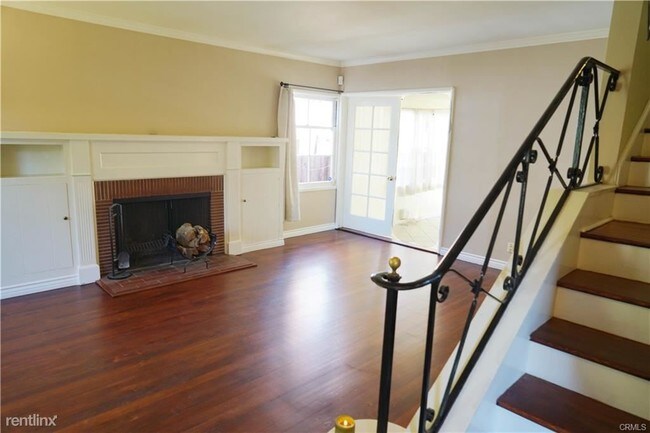 Building Photo - 3 br, 2 bath House - 734 Los Altos Ave