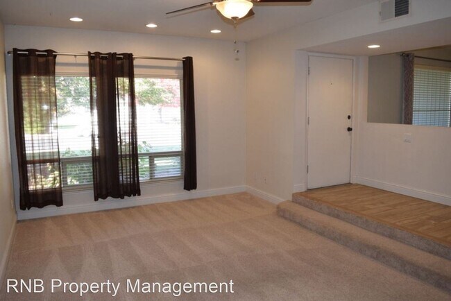 Building Photo - 4 br, 2 bath House - 2760 Lassen Way