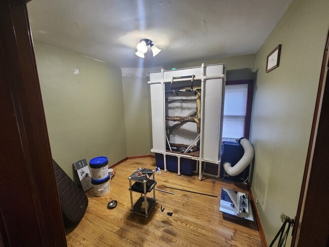 renovations and paint done by the 22nd - 78 Mygatt St