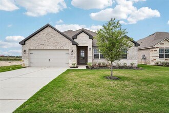 Building Photo - 501 W Luna Blue Ln