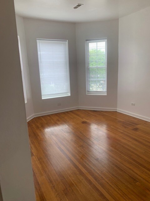 Foto del edificio - 4841 S Evans Ave