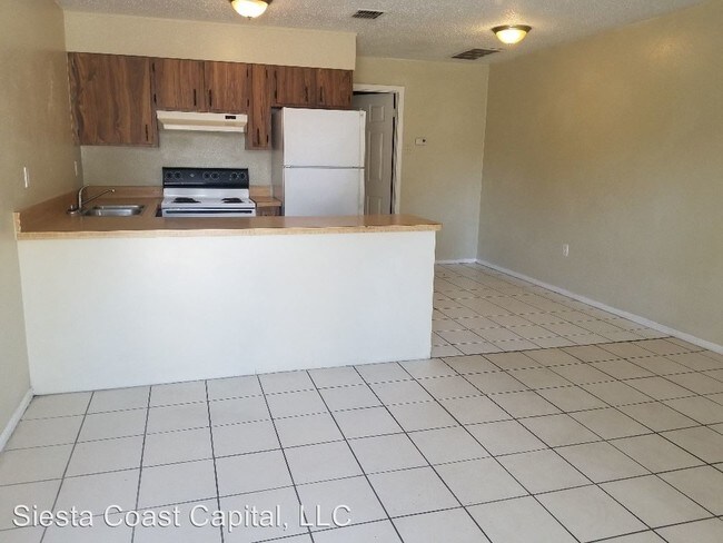 Building Photo - 1 br, 1 bath House - 5839 High St