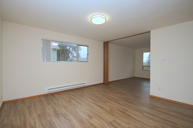 Building Photo - 6414 14th Ave NW