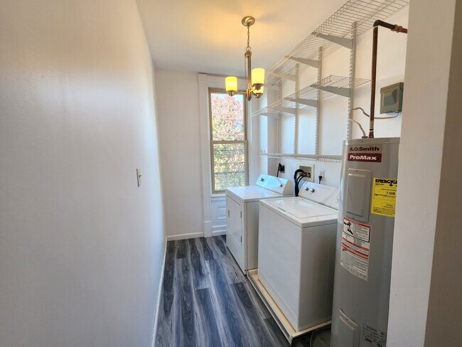 Foto del edificio - 5330 Butler St