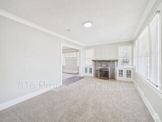 Building Photo - 3904 Bales Ave