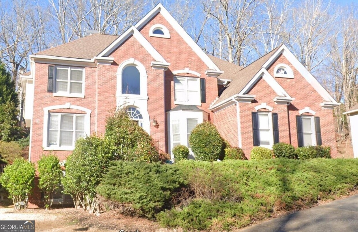 2130 Woods River Ln, Duluth, GA 30097 Room for Rent in Duluth, GA