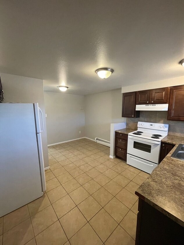 1115 Old Dutch Mill Rd Unit 2, Colorado Springs, CO 80907 Room for