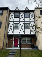 Building Photo - 14826 Haymarket Ln