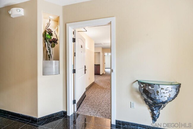 Foto del edificio - 7920 Herschel Ave