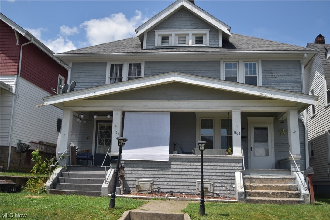 Primary Photo - 1105 Virginia St