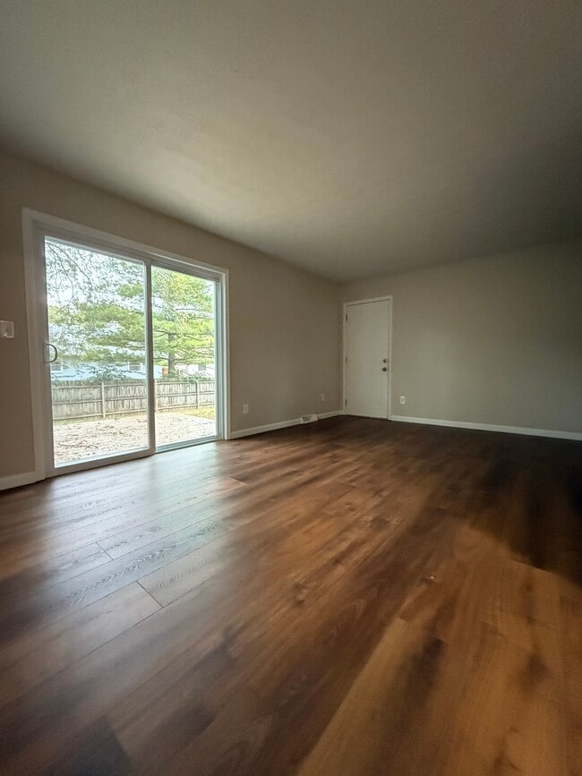 Living Room - 7575 Bingham Ct