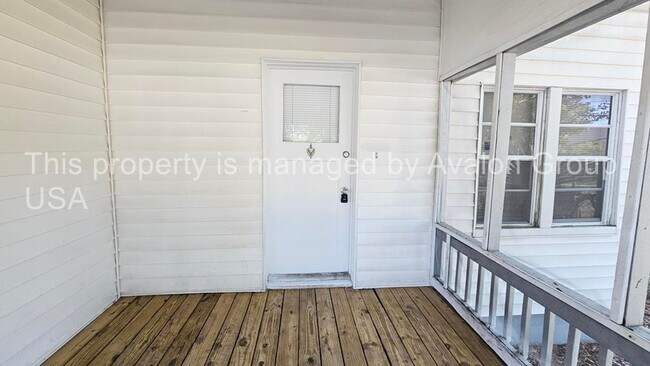 Building Photo - 1341 Franklin Street