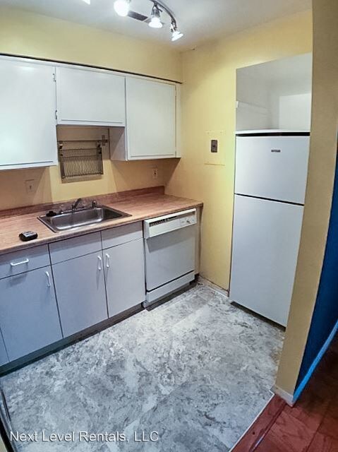 Building Photo - 1 br, 1 bath House - 9806 Georgia Ave #302