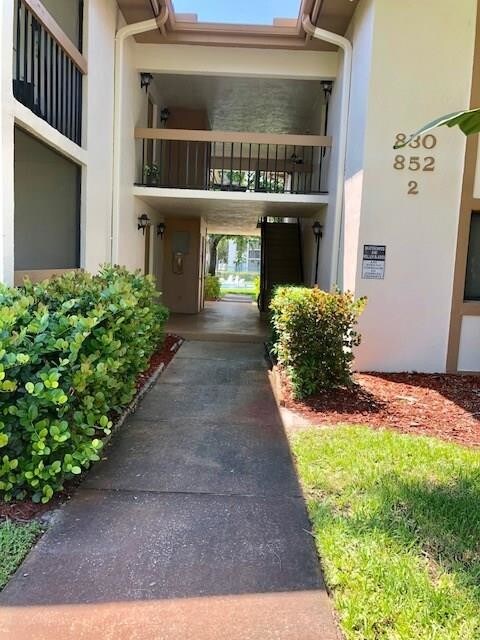 Foto del edificio - 842 NW Fork Rd
