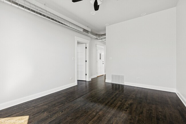 Foto del edificio - 2234 W Medill Ave