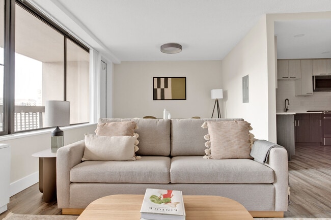 Building Photo - 1515 Richmond Hwy