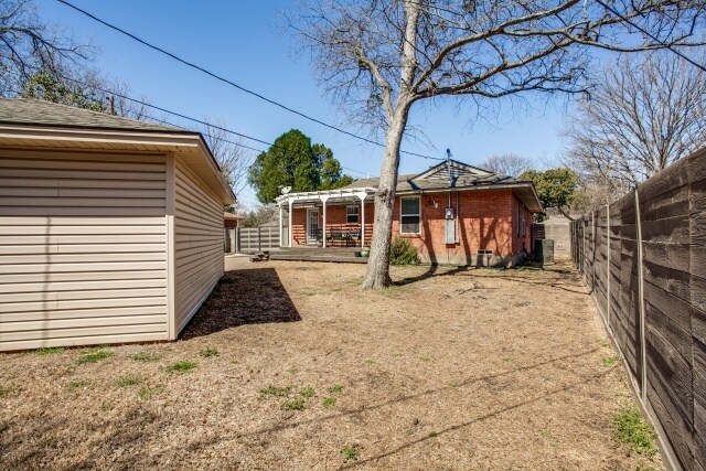 Foto del edificio - 10616 Lake Haven Dr
