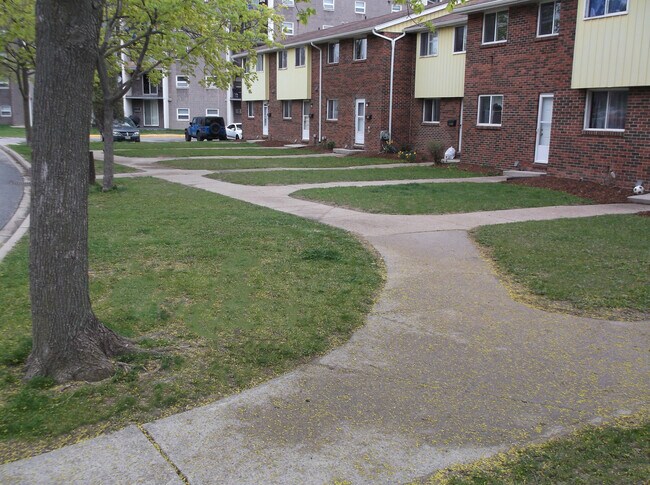 Photo du bâtiment - Anchorage on the Park Townhomes