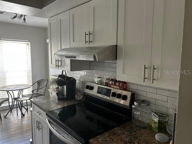 Foto del edificio - 13713 Lazy Oak Dr