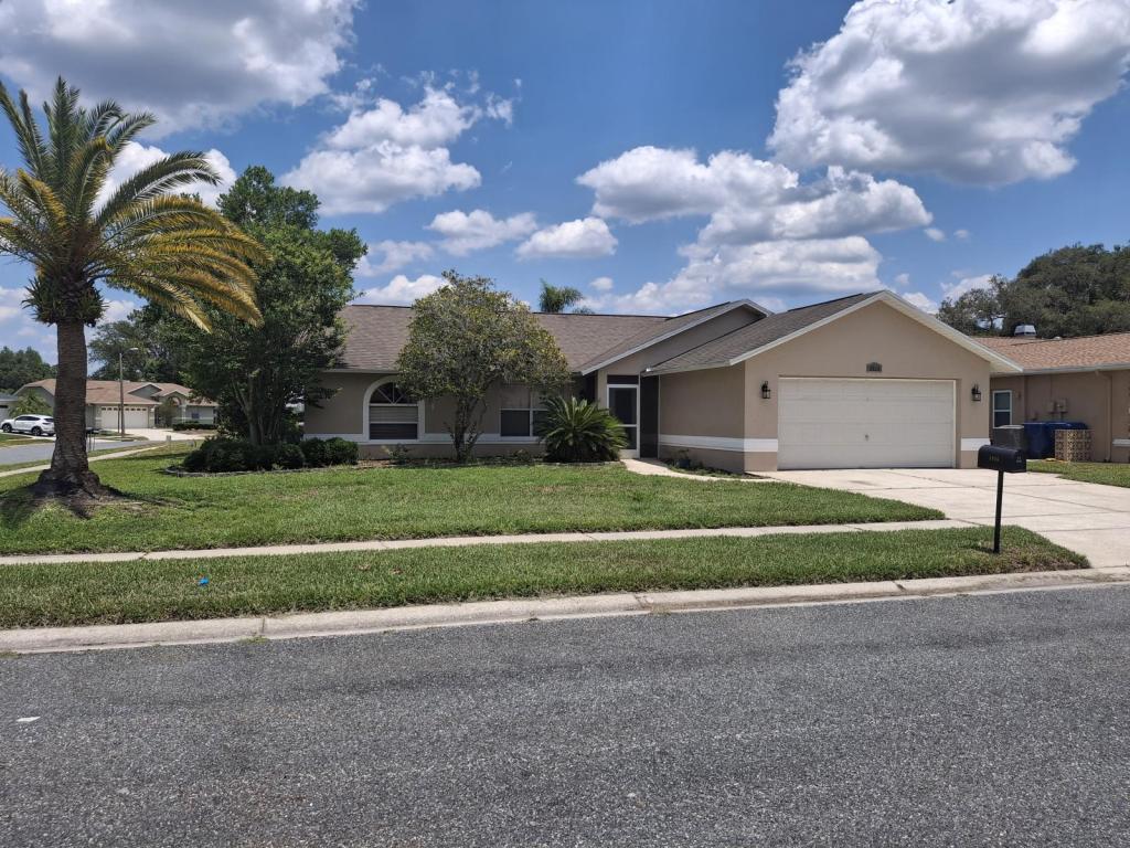 Foto principal - 5918 Derringer Ct