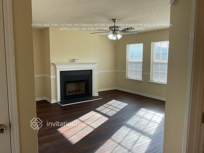 Building Photo - 8020 Caliber Woods Dr