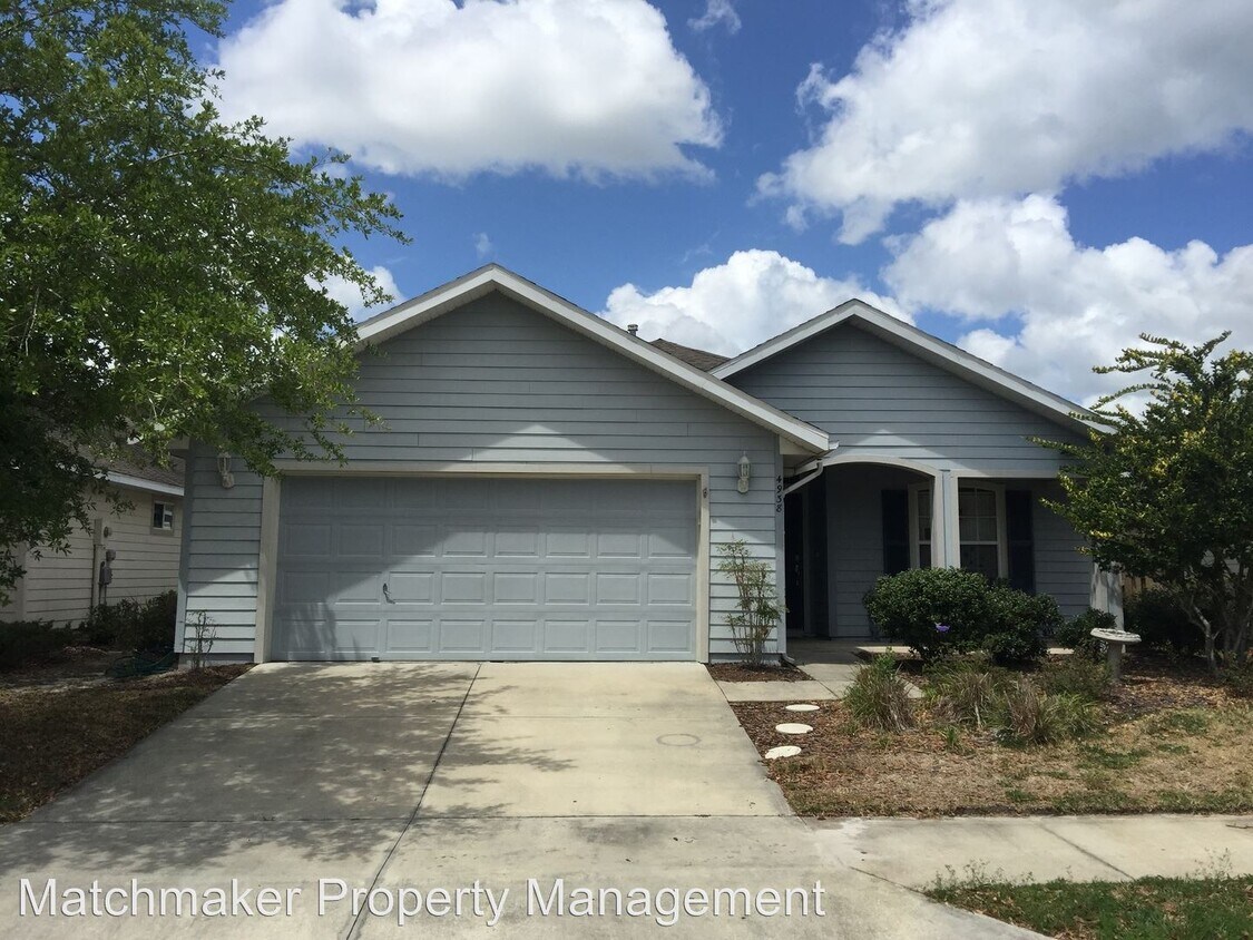 3 br, 2 bath House 4938 NW 20th Dr. House for Rent in Gainesville