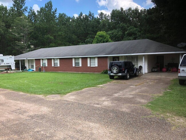 Building Photo - 109 Presley Dr