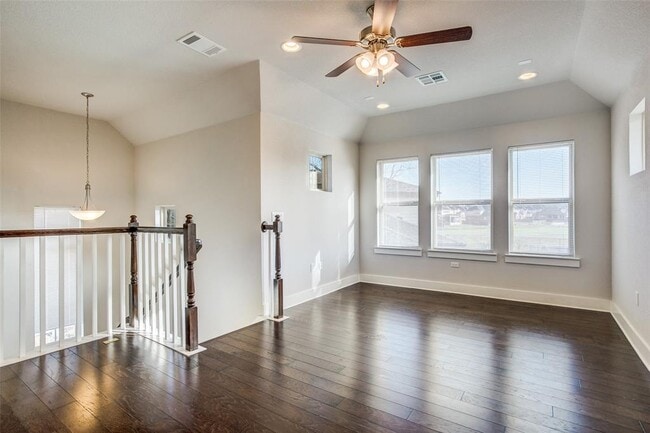 Building Photo - 9509 McKnight Lp