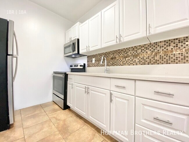 Foto del edificio - 1839 W 12th St