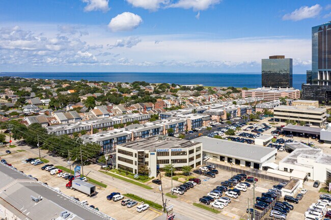 The Lumiere Apartments Metairie La Apartments Com