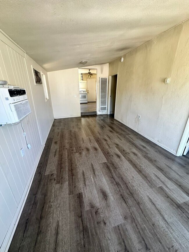 Building Photo - 3bd/1ba Home in Moreno Valley