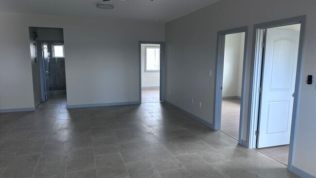 Foto del edificio - 1350 Kahoma St