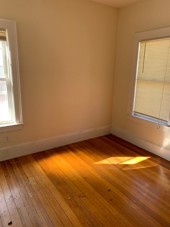 17 Wareham St Unit 2, Medford, MA 02155 Room for Rent in Medford, MA