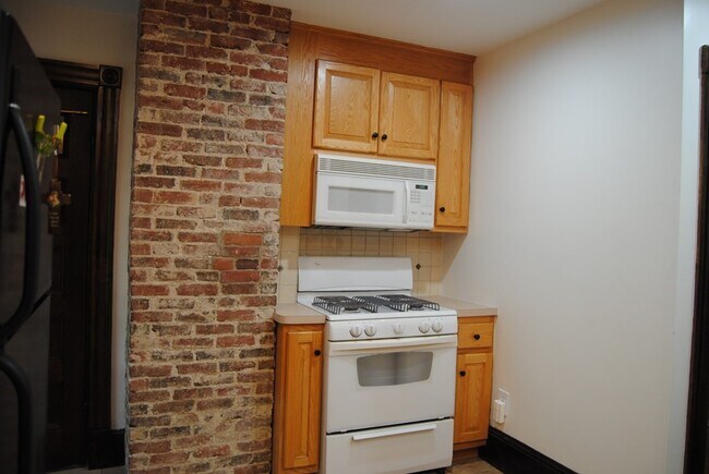 Building Photo - 54 Park Rd