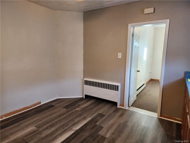 Building Photo - 34 Jersey Ave