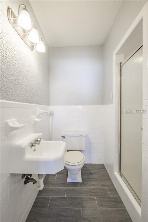 Primary Photo - Beautiful Downtown Eustis Rental Property