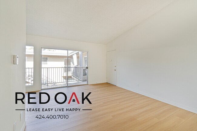 Foto del edificio - ~3 Weeks FREE~ Spectacular One Bedroom wit...