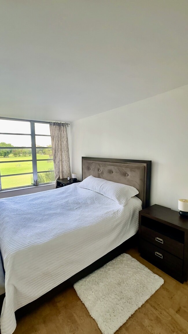 Bedroom - 2651 S Course Dr