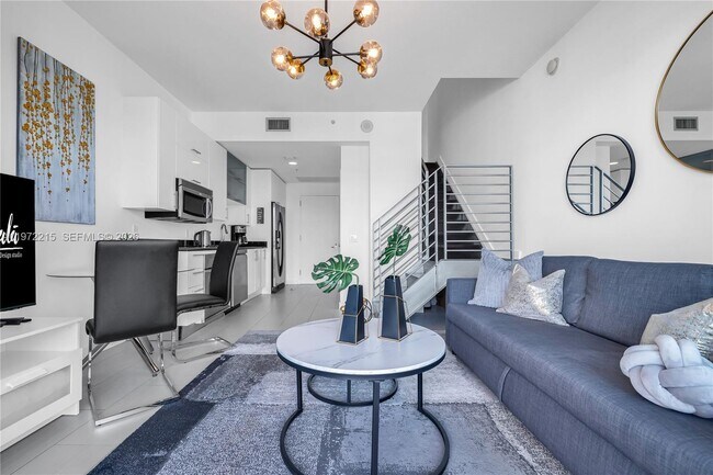 Foto del edificio - 60 SW 13th St