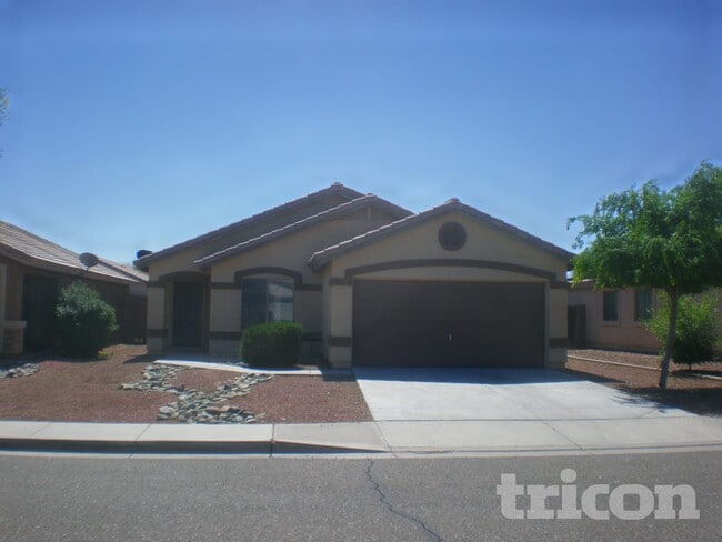 Building Photo - 16559 W Post Dr